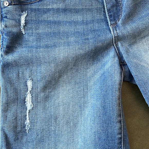 WIT & WISDOM Ab'Solution MWT Denim Shorts light blue size 0 - Picture 6 of 8